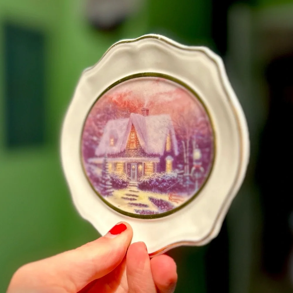VTG Charming Thomas Kinkade Oval Plate Cottage Art Wall Decor